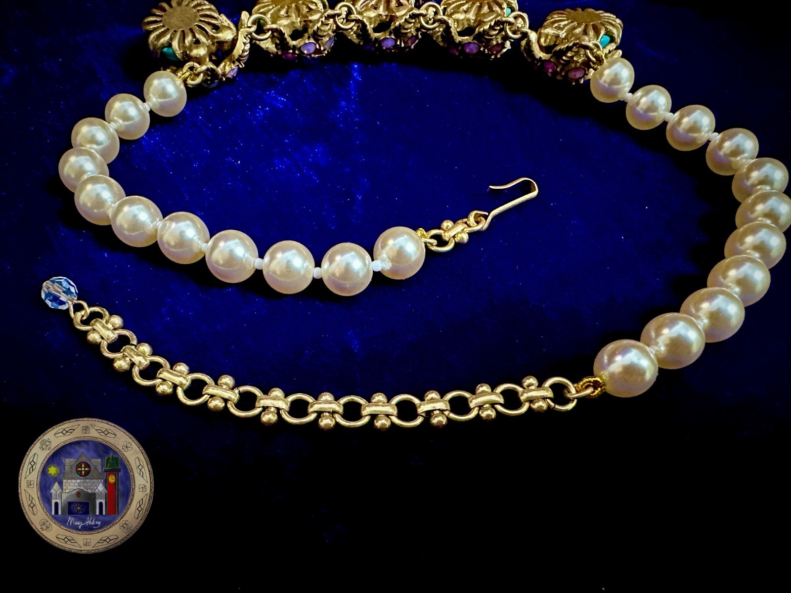 Sea Green Pearl Beaded Floral Vintage Style Necklace Antique Brass Tone