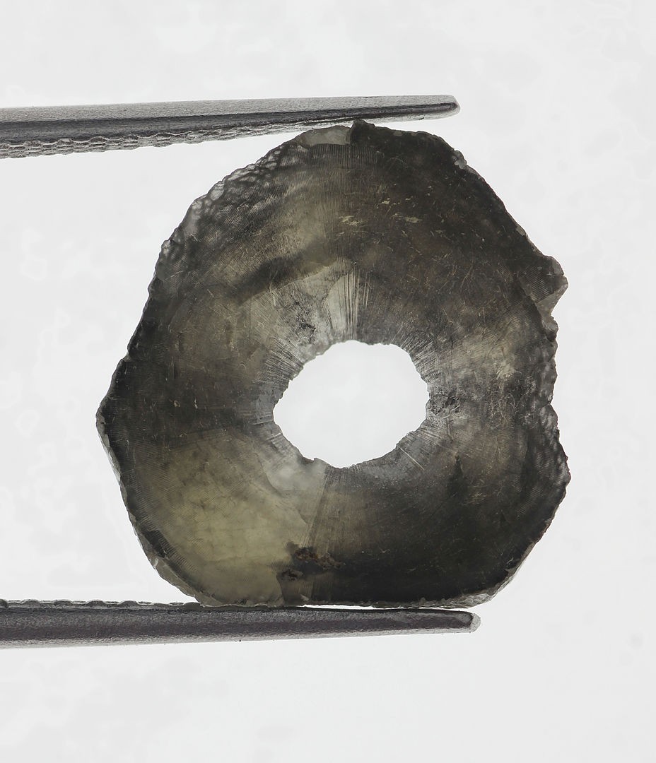 Grey 2.33 CARAT 13.01×12.03×5.38MM Natural Loose Rough Diamond