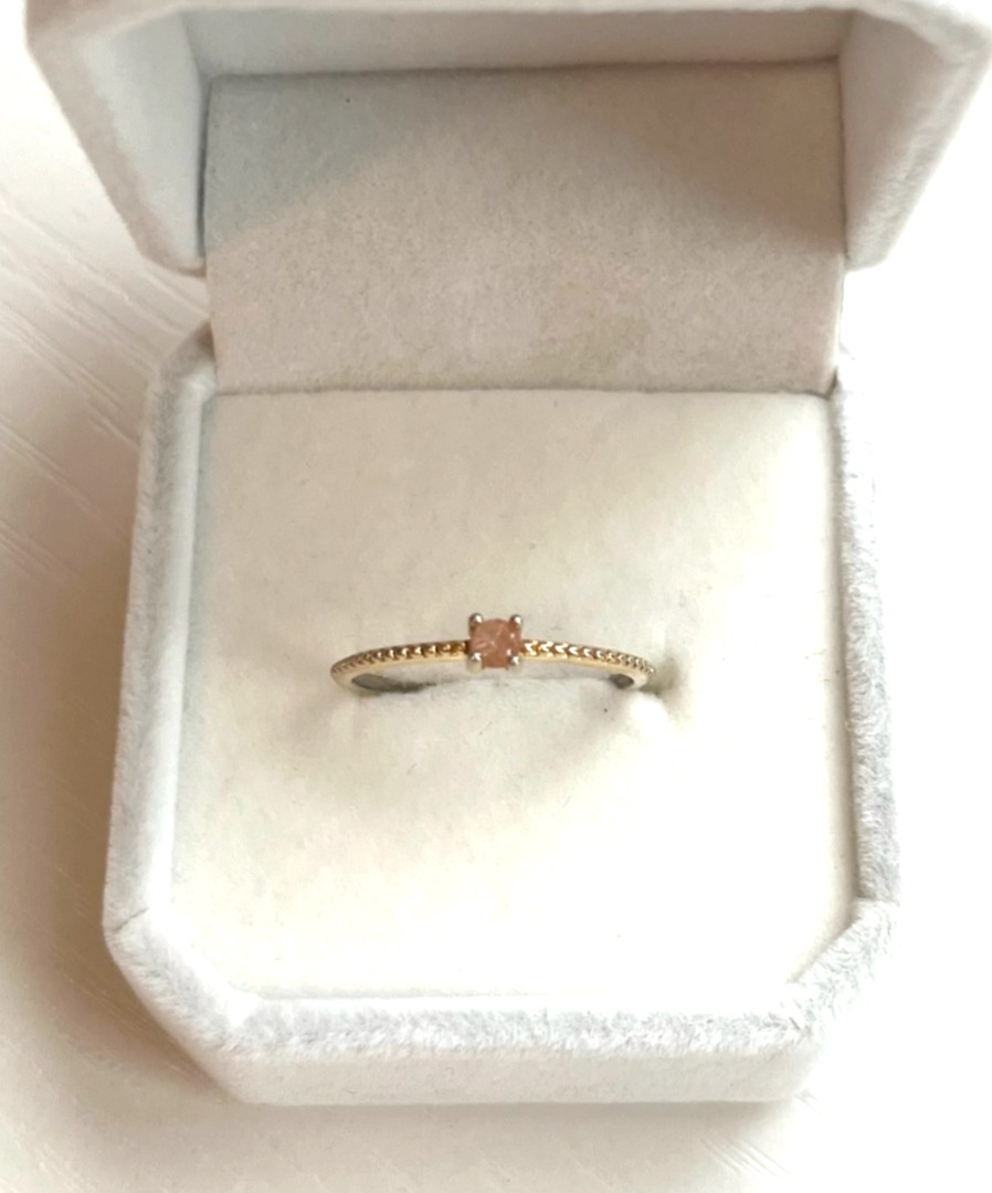 Gold-Colored Ring with Simulated Rose Quartz Size 7.5