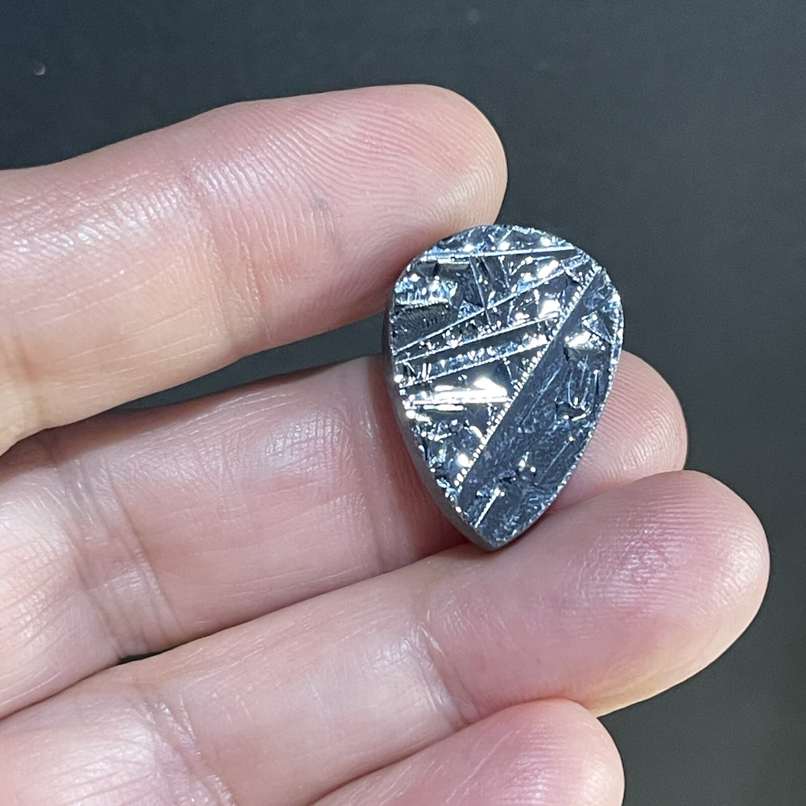 17ct 23x17x5.7mm Super Shiny Siliconite Silicon Teardrop Cabochon Loose Gemstone
