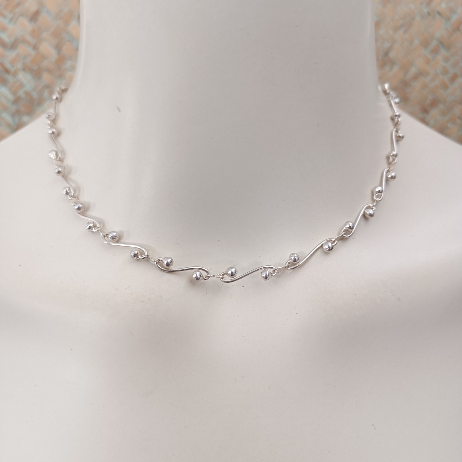 Sterling Silver Swirl Link Necklace Infinity Chain Modernist Chocker 925 Gift