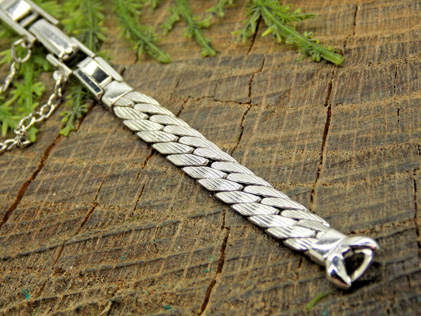 Vintage Pre-Owned Watch Band Stainless Butterfly Clasp C-Ring JB Champion USA