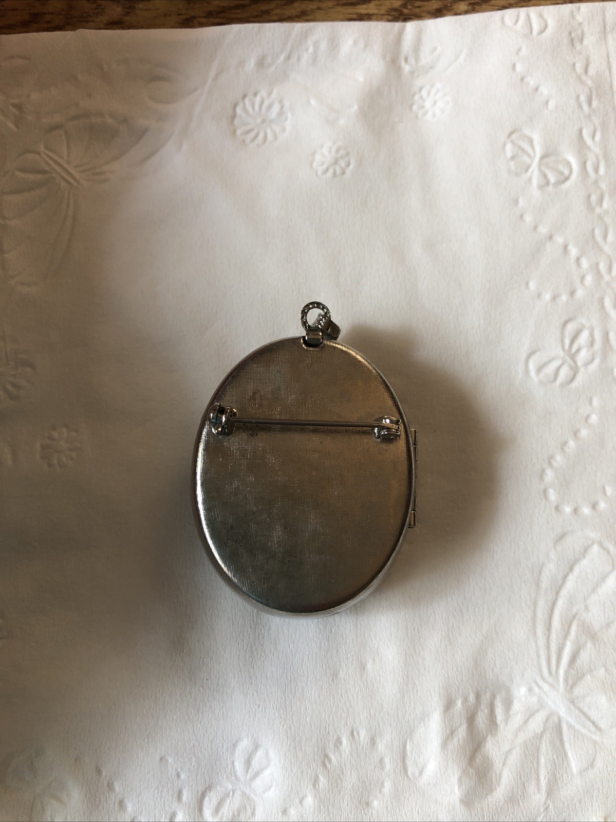 Avon Silver Tone Black Glass Solid Perfume Locket Pendant Brooch Vintage 1960s