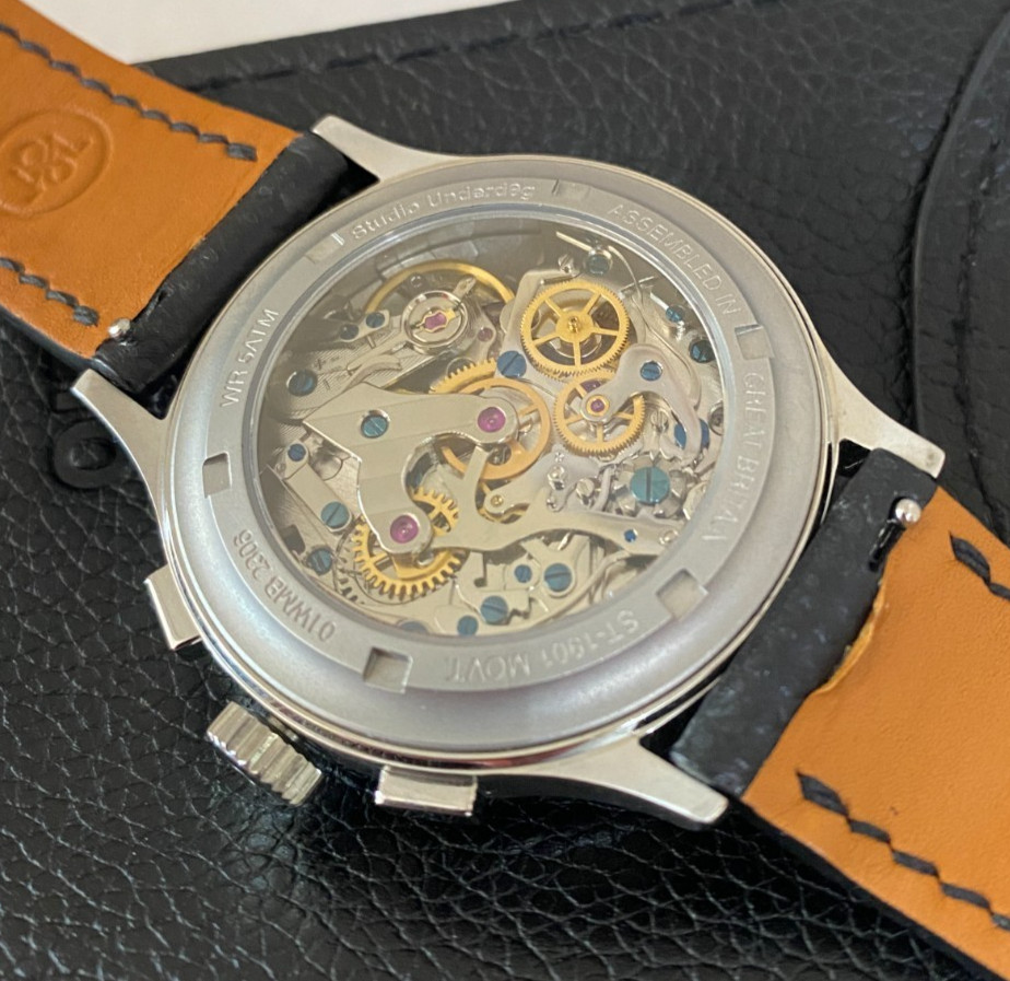 Studio Underd0g – Watermel0n 01 Series Chronograph Watch Underdog Watermelon VGC