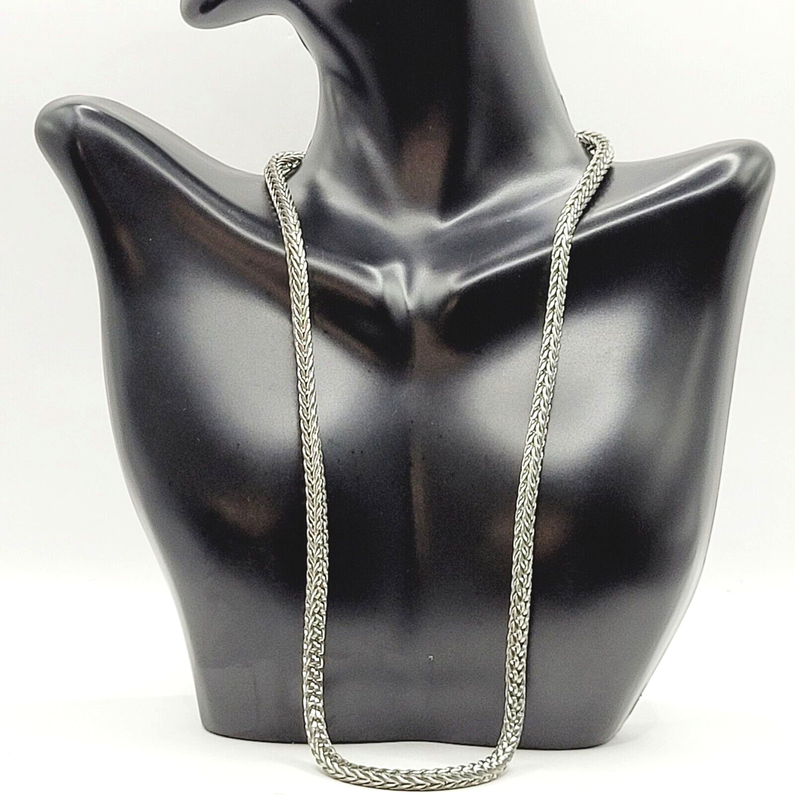 Braided Weave Box Style Silver Tone Retro Vintage Necklace REPAIRED 18.5 Inch