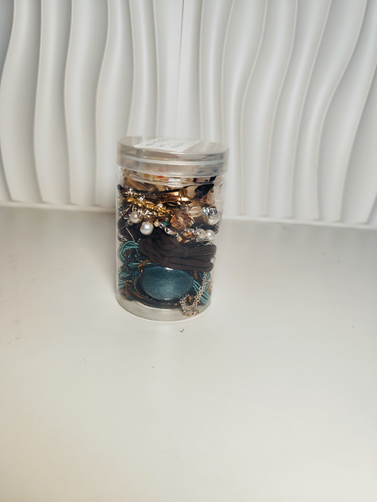 Mystery Jewelry Jar 9 oz – #4 Fashion jewelry – ALL WEAREABLE 10 pcs+