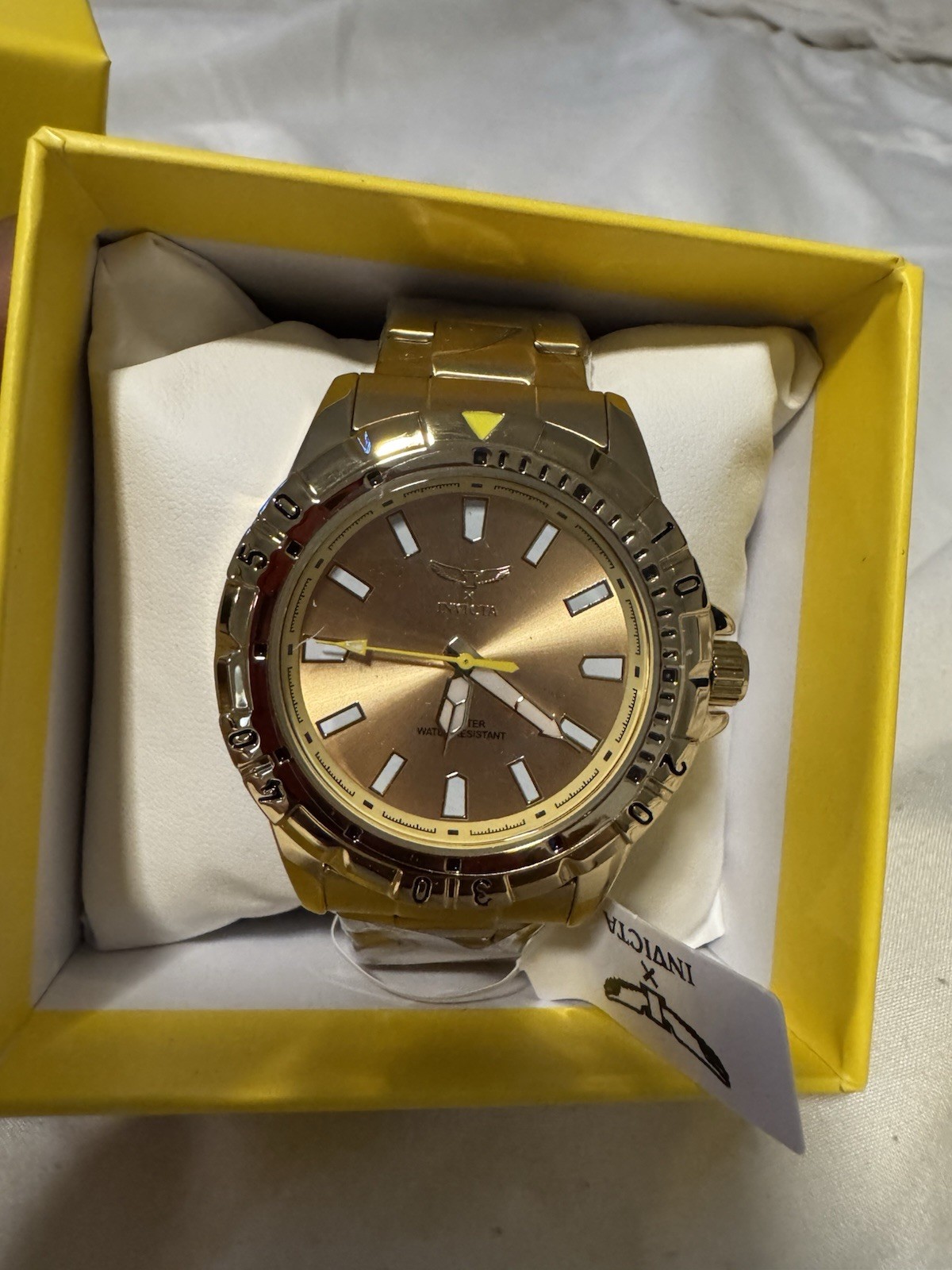 Invicta Men’s Quartz Analog Watch Gold Sunburst Dial Gold Bracelet Box 42 mm