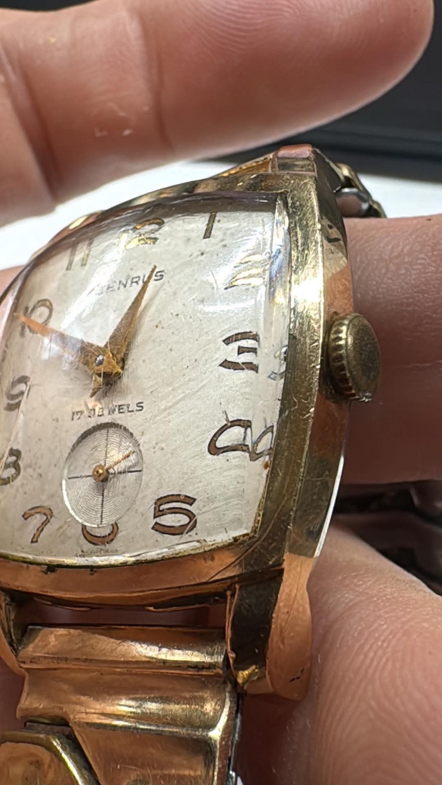 Vintage MENS Benrus 20 Micron GP Watch 19J W/ Speidel 1/20 10k GF Band RUNS A50