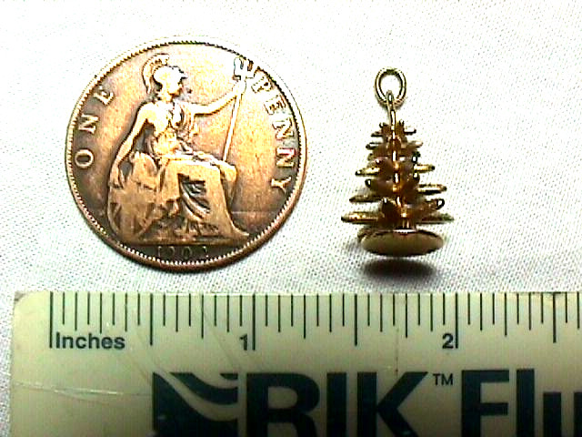 “Christmas Tree” Charm Vintage 1950s 14K Solid Gold, 1″ X 9/16″, 3.2 Grams,