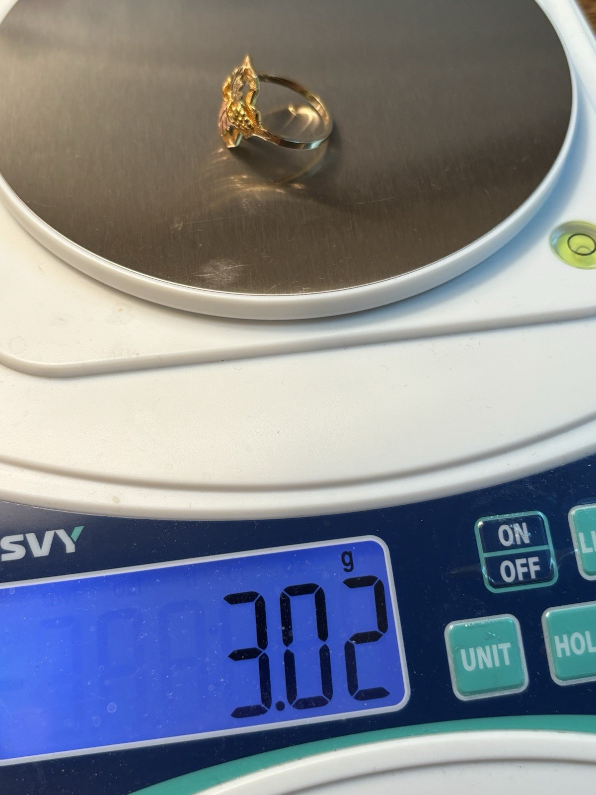 Landstrom’s 10K Solid Gold Black Hills Gold Ring size 7.25