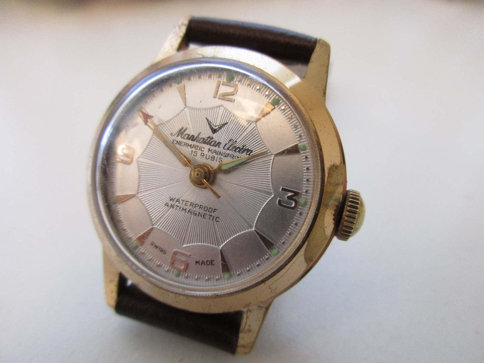 Manhattan Electra Swiss vintage 1960’s watch – manual wind – running