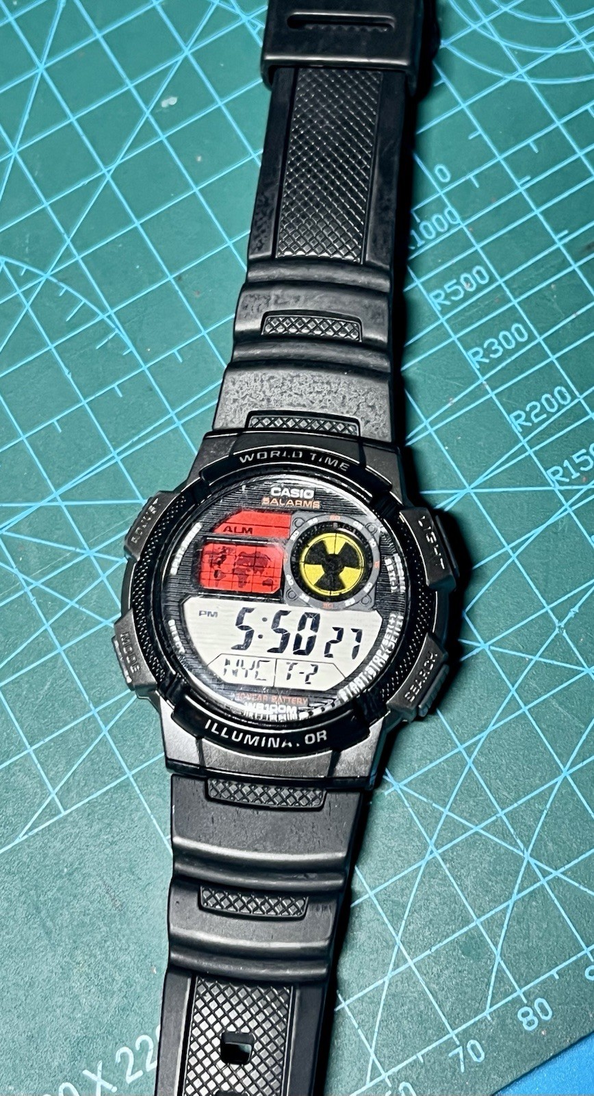 AE-1000W Digital Watch with nuclear/radiation filter. *USED*