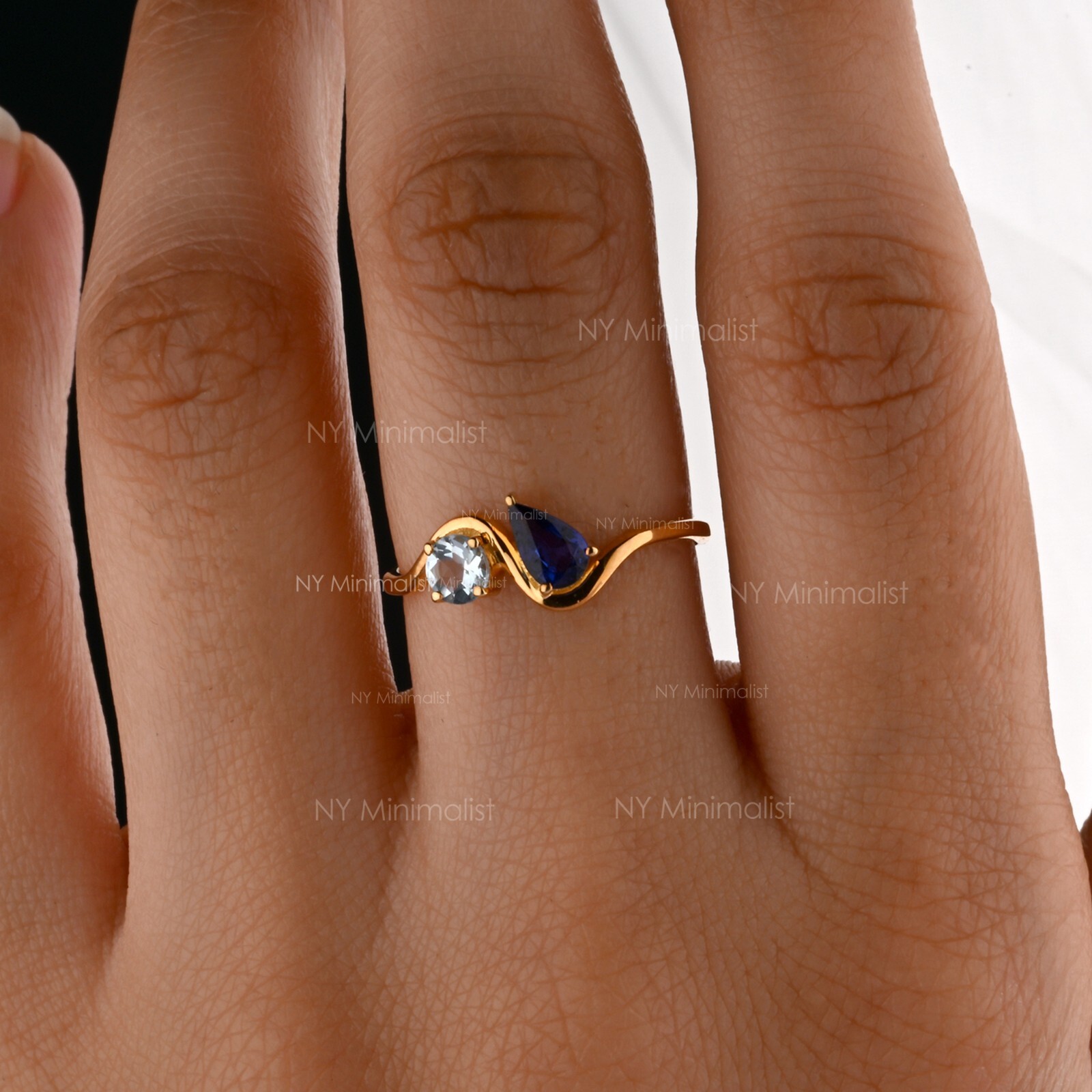 Natural Diffused Pear Blue Sapphire & Round Aquamarine 14K Gold Wave Band Ring