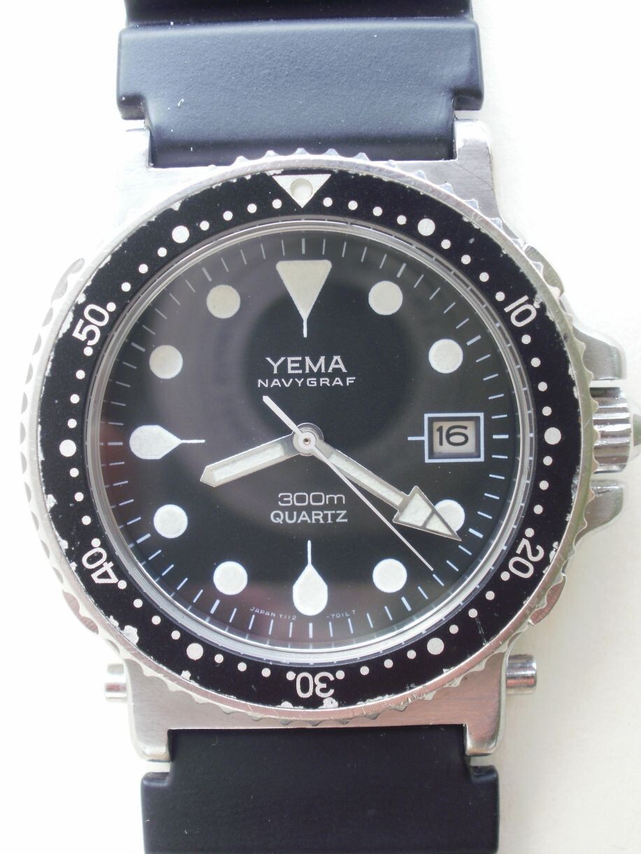 Yema Navygraf 300m. men’s ref.T9 043 6 original diver quartz vintage wrist watch