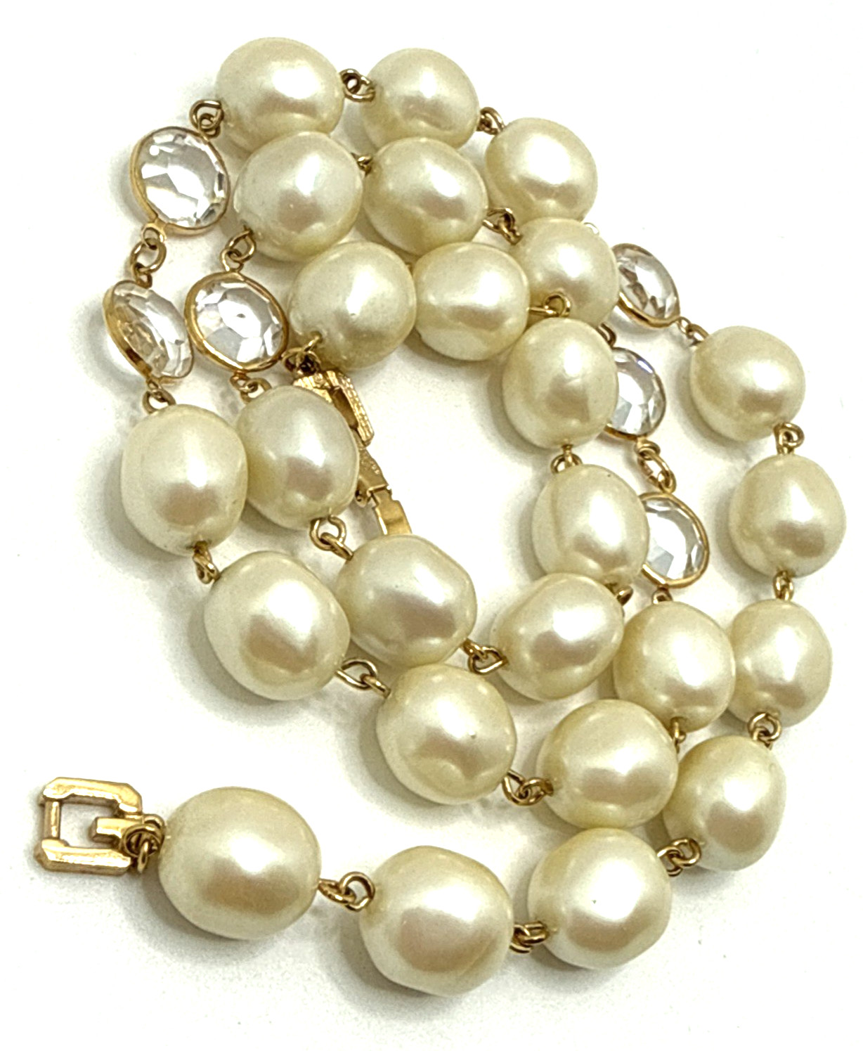 Vintage 80s GIVENCHY Bijoux Faux Baroque Pearl Clear Crystal Bezel Necklace 24″