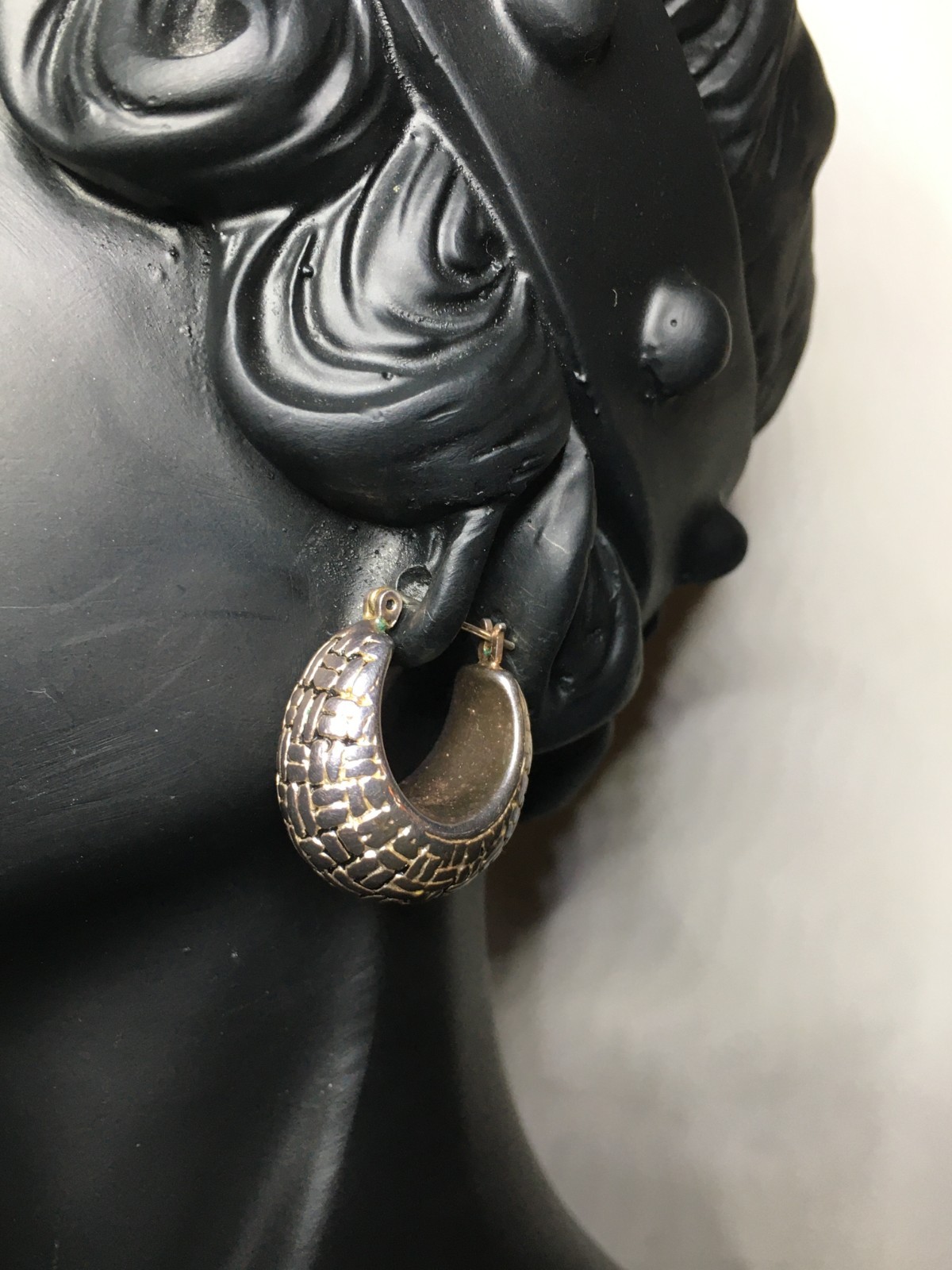 VTG .925 Sterling Wide Puffy Basket Weave Textured Hinge Back Hoop Earrings
