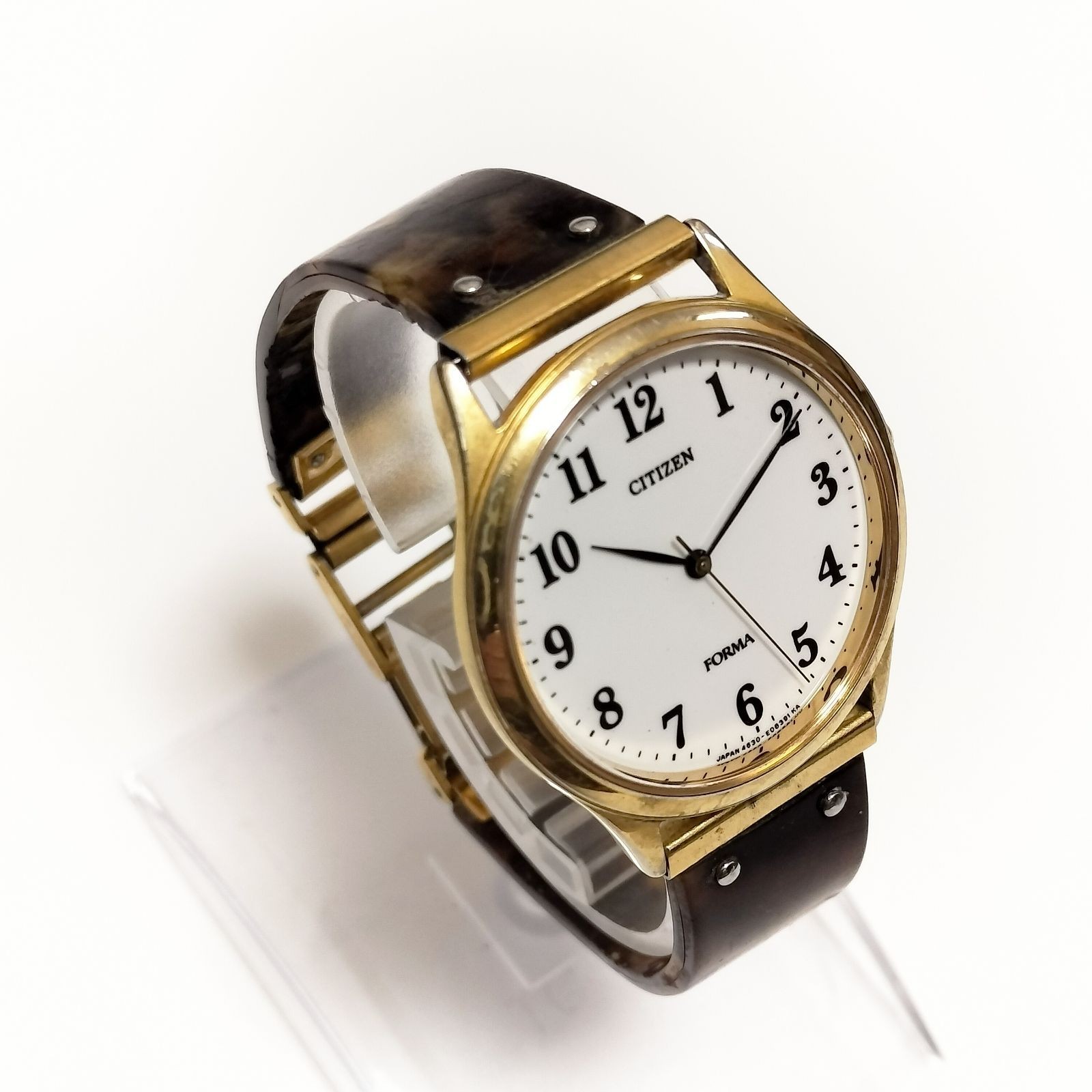 CITIZEN FORMA Round Case Gold Quartz Watch 33mm