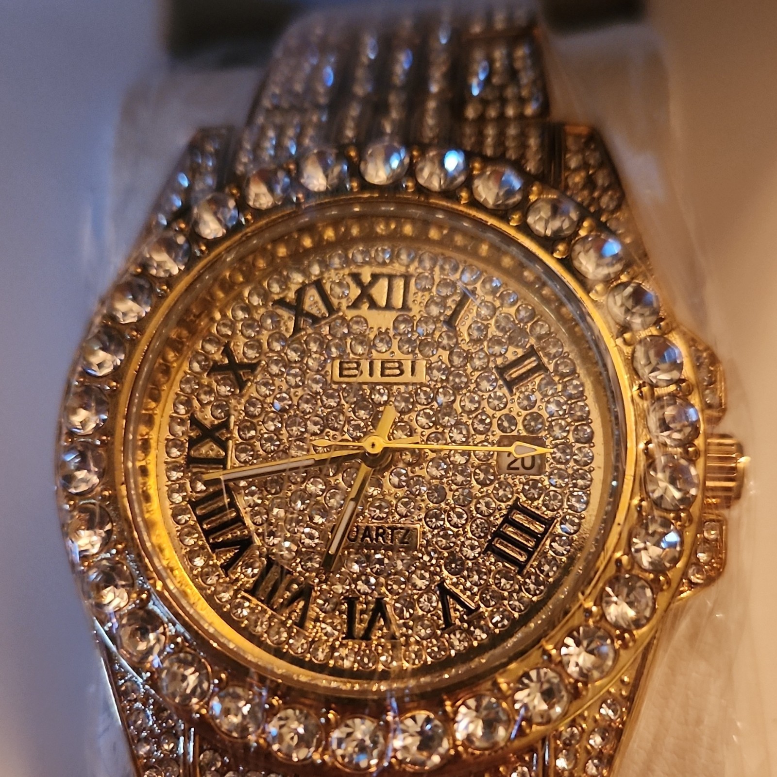 BIBI Luxury Quartz Analog Gold Tone Roman Dial Date Gem Bezel Bracelet Box
