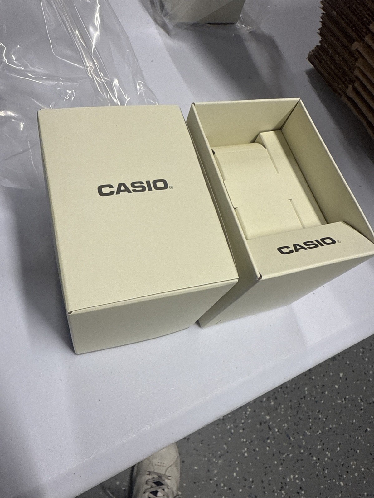 Womens Watch CASIO LA670WEM-7D Stainless Steel Mesh Gray
