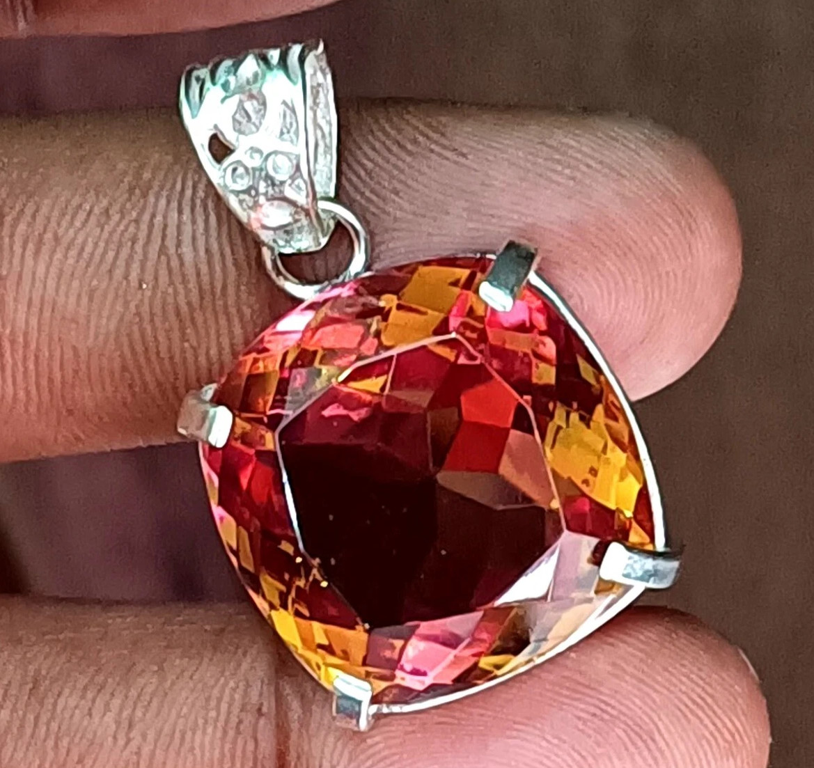 Natural Alexandrite Color Change Loose Gemstone 65 Ct 925 Solid Silver Pendant