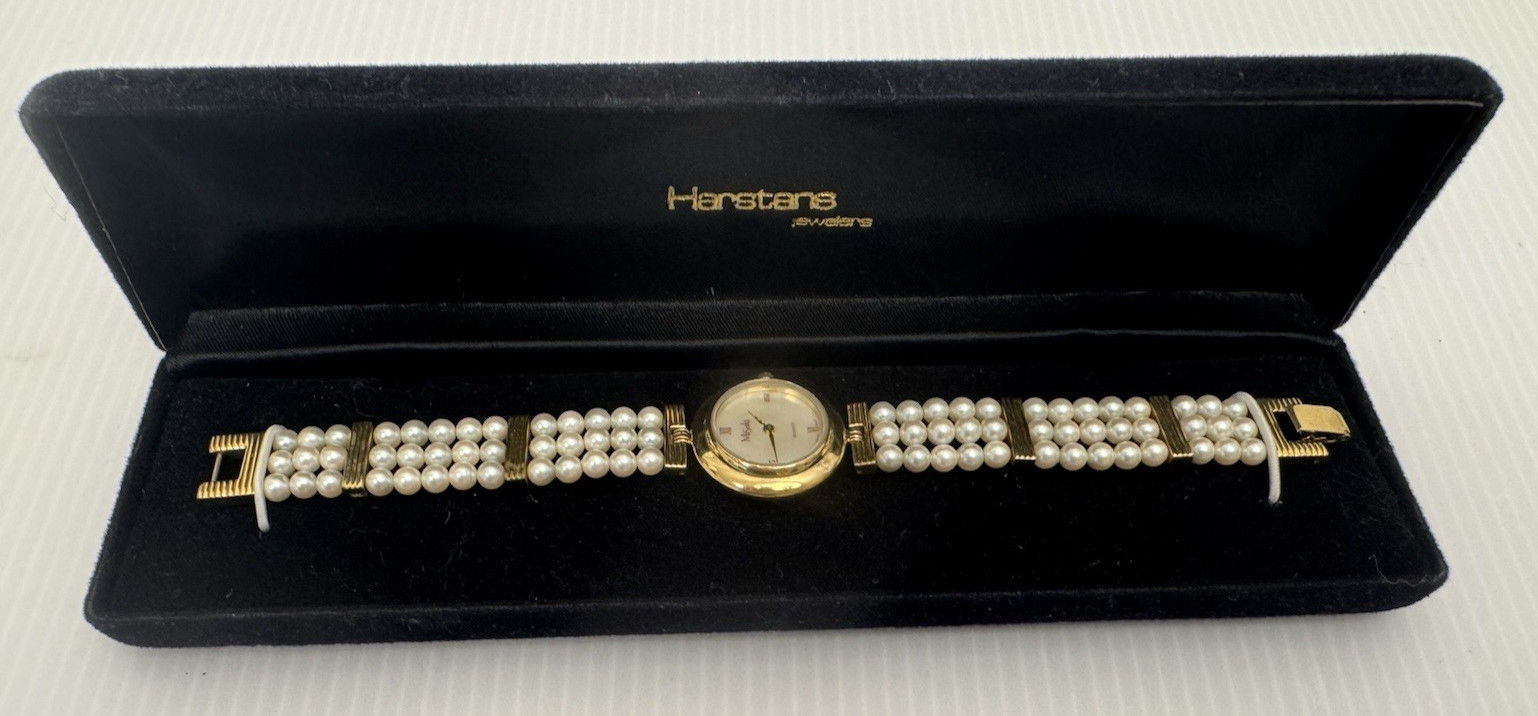 Misaki Swiss Quartz Japanese Mother Of Pearl Bracelet Ladies Watch – New Battery