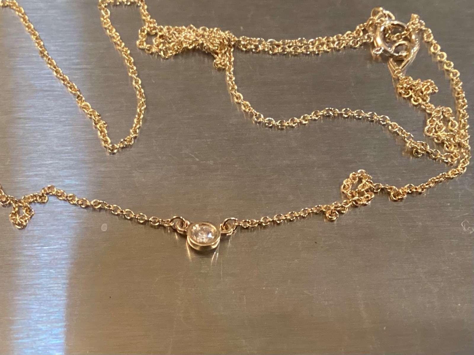 10K Tiny Small Diamond Approx 3mm Round incl. setting 18inch Necklace