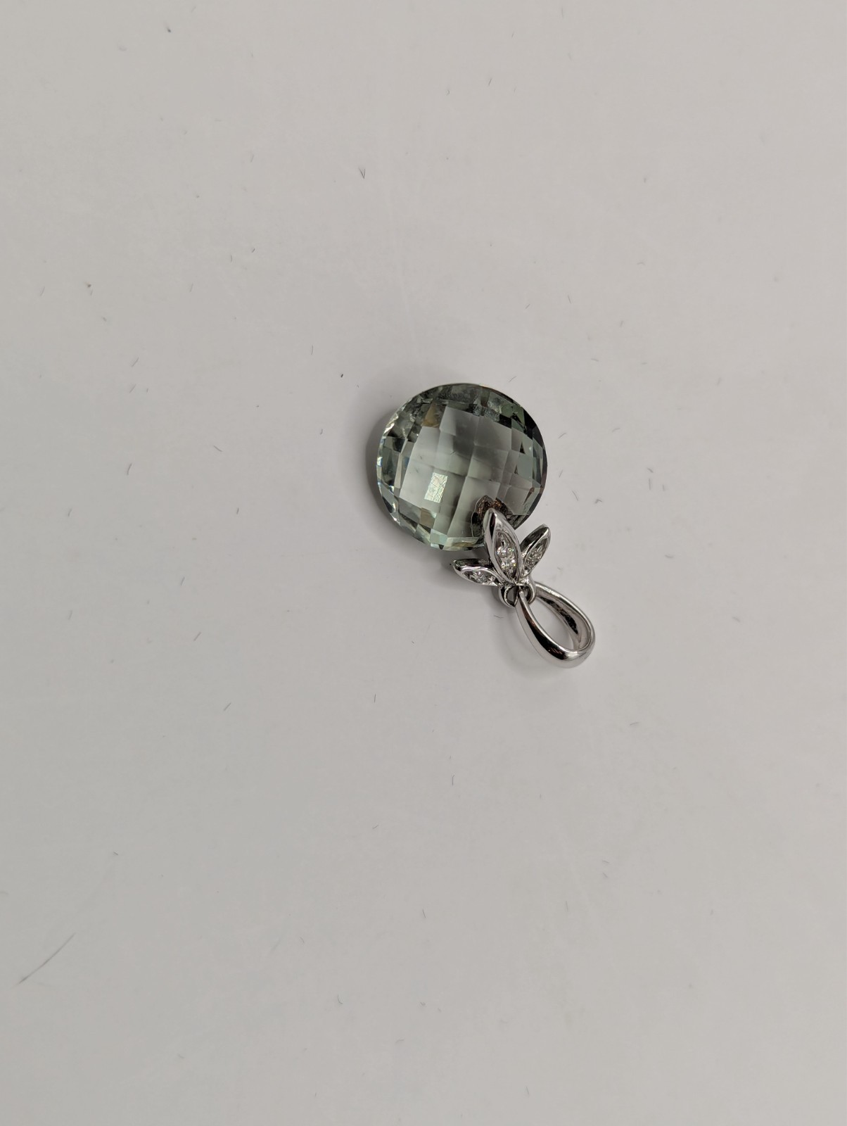 Peora 14k white gold diamond and green amethyst pendant
