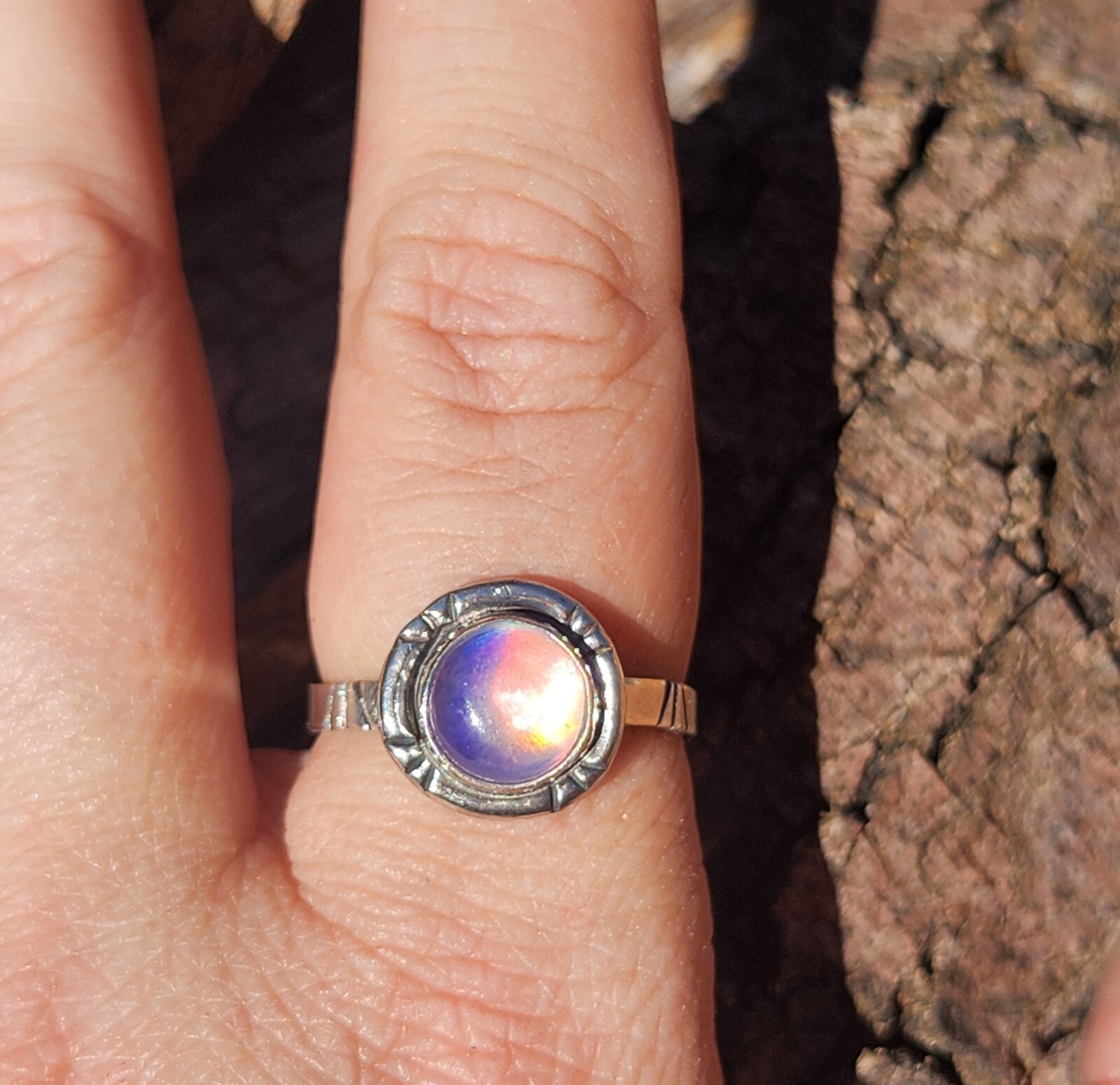 Aurora Opal Handmade Sterling Silver 925 Round Ring, Size 9 Pink Purple
