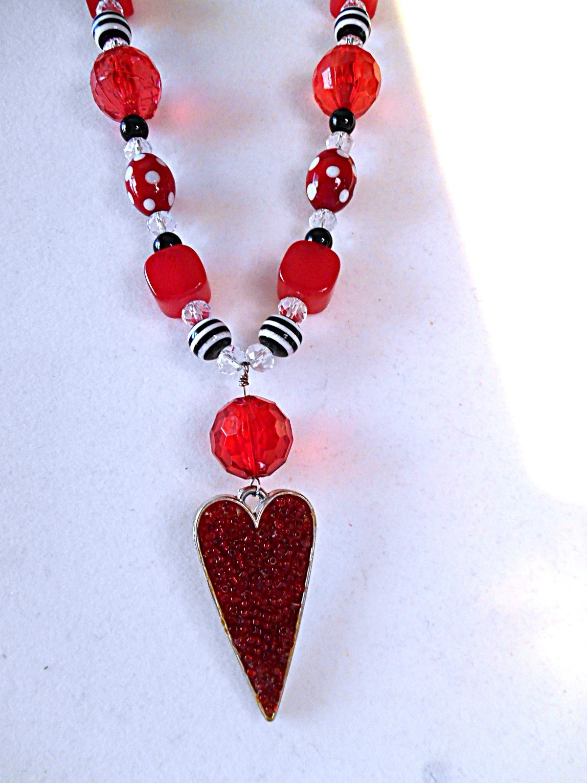 Red / White / Black Multi-color Beaded Heart Pendant Necklace