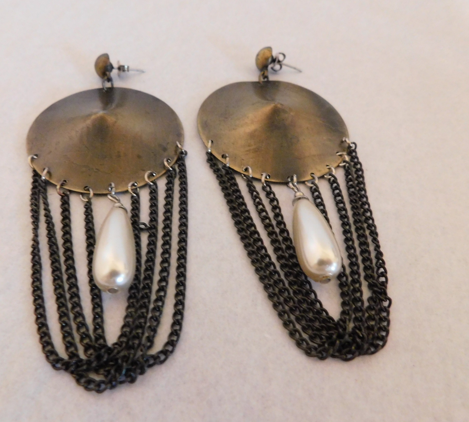 Large Dangle Earrings – Copper/Brass Color Disc / Chain / Bead – Pierced (#E191)