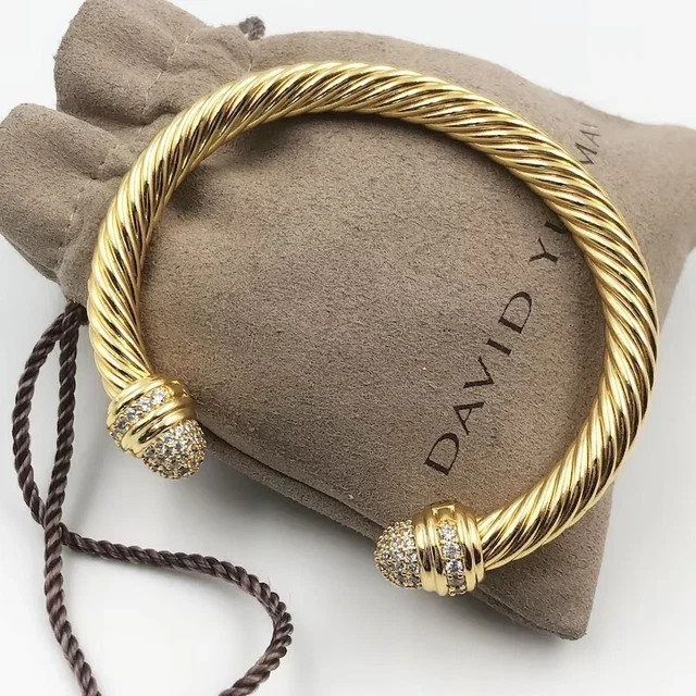 David Yurman7mm Cable Cuff w/ Diamonds & 18K Gold bracelet