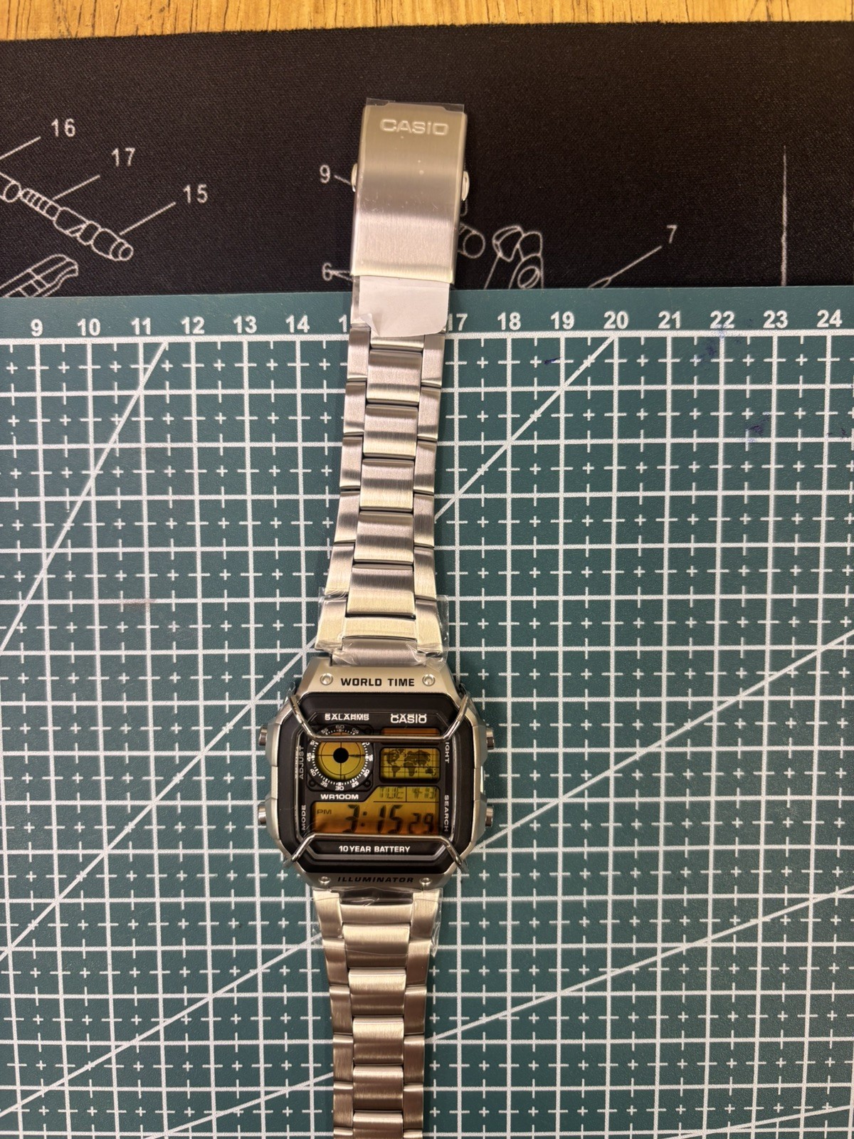 Casio Royale AE-1200WHD World Time Illuminator Digital Watch Mod sun set