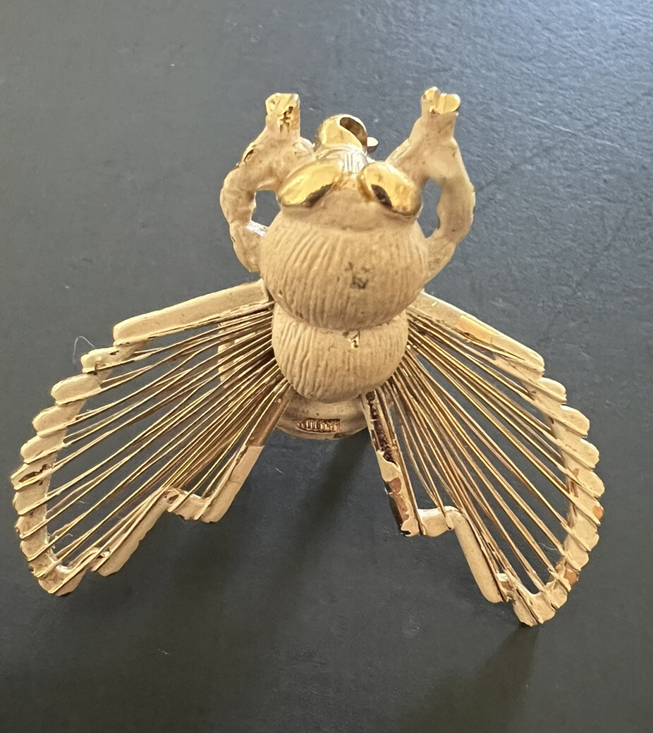 Vintage Monet Brooch Pin Bumble Bee w/Wired Wings Gold Tone Metal And Enamel