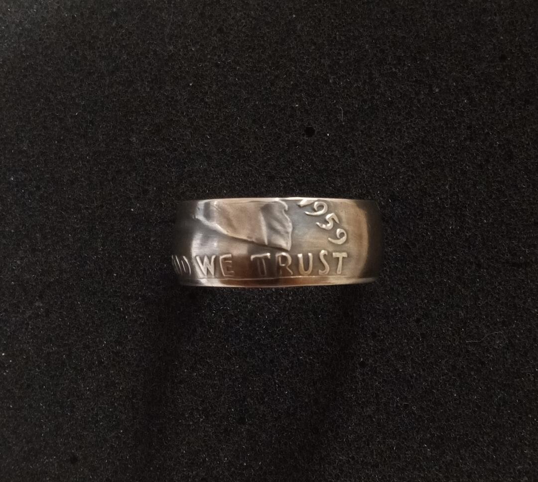 FRANKLIN HALF DOLLAR COIN RING. 90% SILVER. SIZES 9 TO 14. 1948 TO 1963