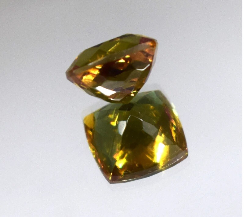 Certified 13.5 Ct Natural Zultanite Color-Change Cushion Cut Rare Loose Gemstone