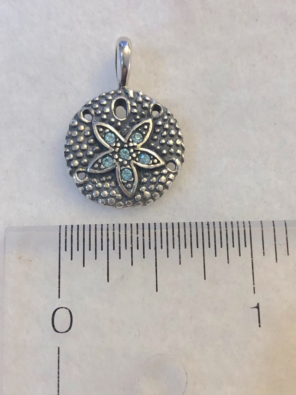 Wildthings Sterling Silver Sand Dollar Pendant w/Faceted Aqua Crystal Stones