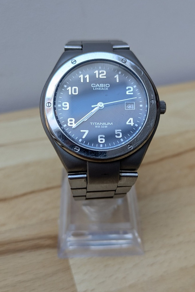 CASIO LINEAGE TITANIUM QUARTZ LIN-164 Wrist 18cm Watch