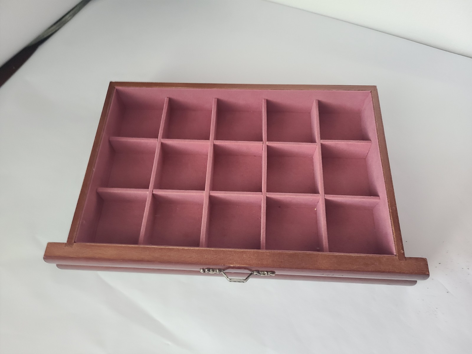 Vintage Floral Tapestry Top Wood Hinged Jewelry Box Pink Velvet Lining READ