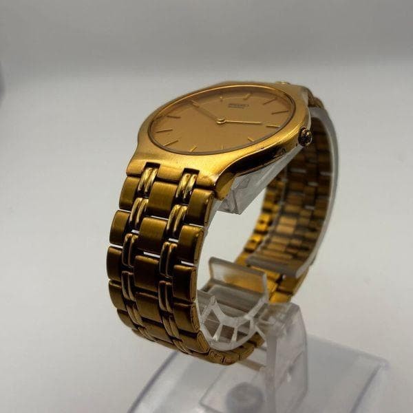 Seiko SEIKO 5y94-7020 Men’s Vintage Round Watch (Working Condition)