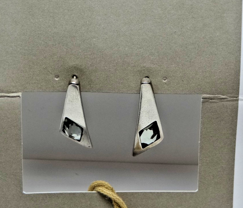 Uno de 50 /Crystal Pierced Screw back Earrings “Superstition”