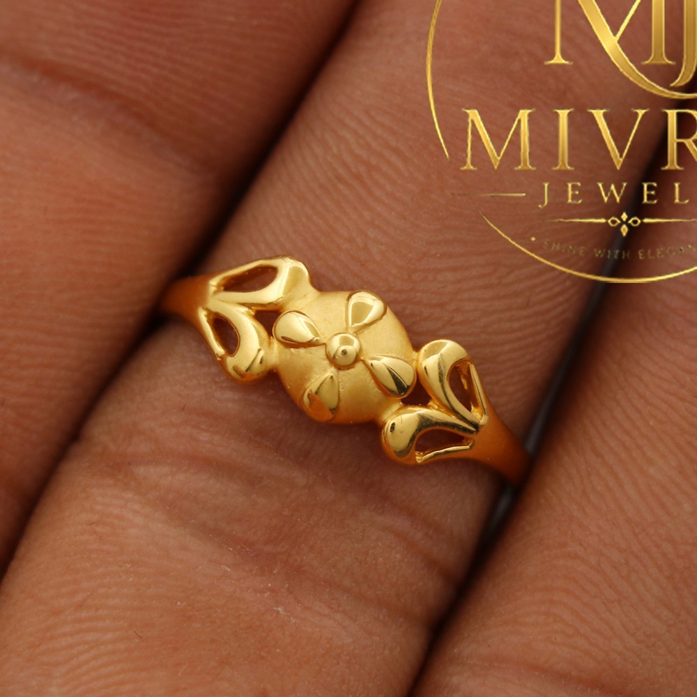 22K Indian Gold Armor Ring Size 8 22 Carat Stamp Gold Ring Traditional