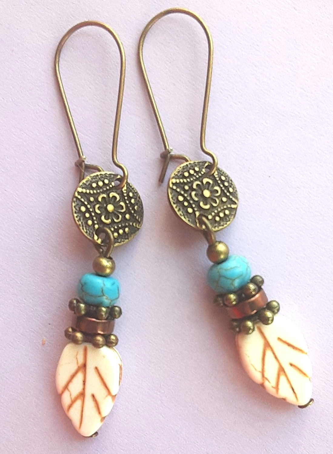 BLUE HOWLITE WHITE LEAF earring KIDNEY WIRE handcrafted bronze #DMX