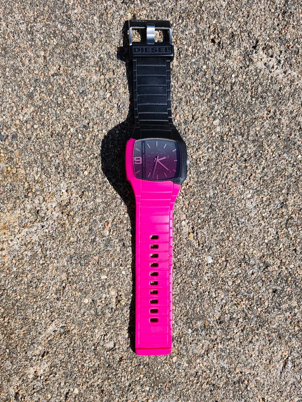 Diesel Unisex Watch DZ-1425 Pink Black Dial Rubber Strap New Battery DZ1425 VGC