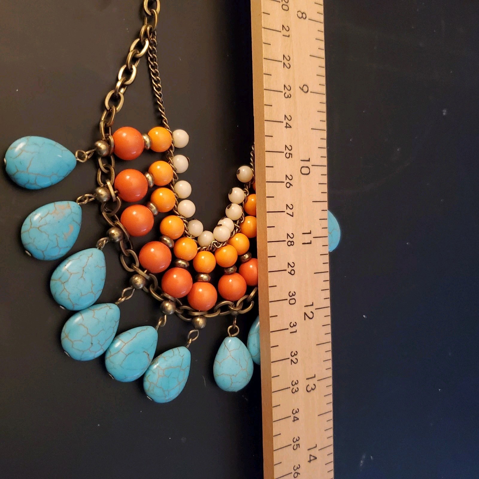 Collar Style Necklace “SUNSET” Genuine Dyed Howlite Premier Designs Chunky EUC