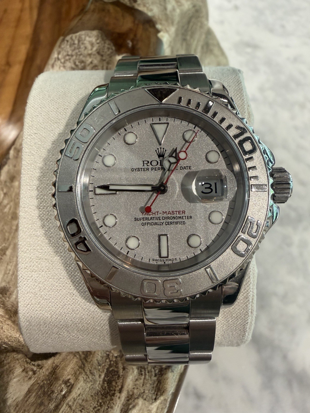 Rolex Yacht-Master 16622 Grey Rhodium Dial Platinum / Steel 40mm Men’s Watch