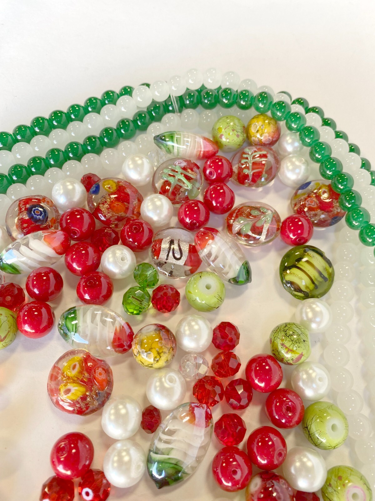 Bulk Beads for Jewelry Making 1 lb Christmas RED GREEN Glass Beads 300 pcs