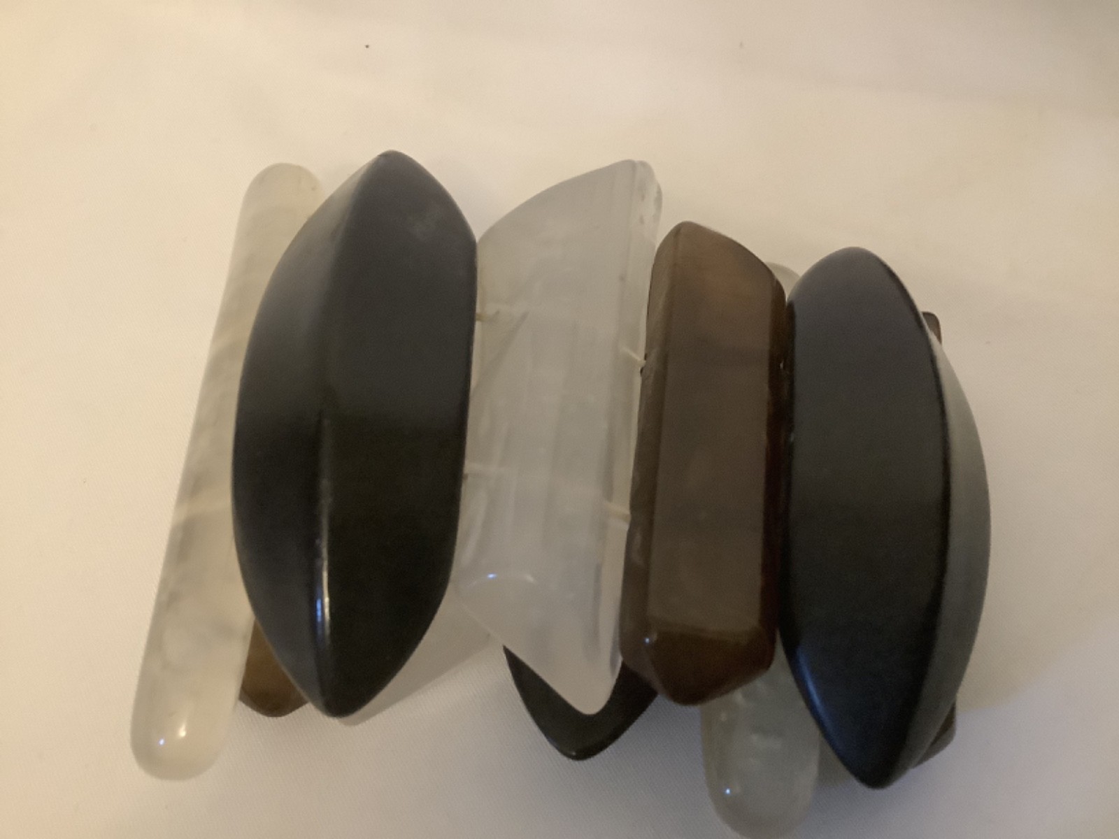 Plastic Chunky Stretch Wide Bracelet-clear/black/amber