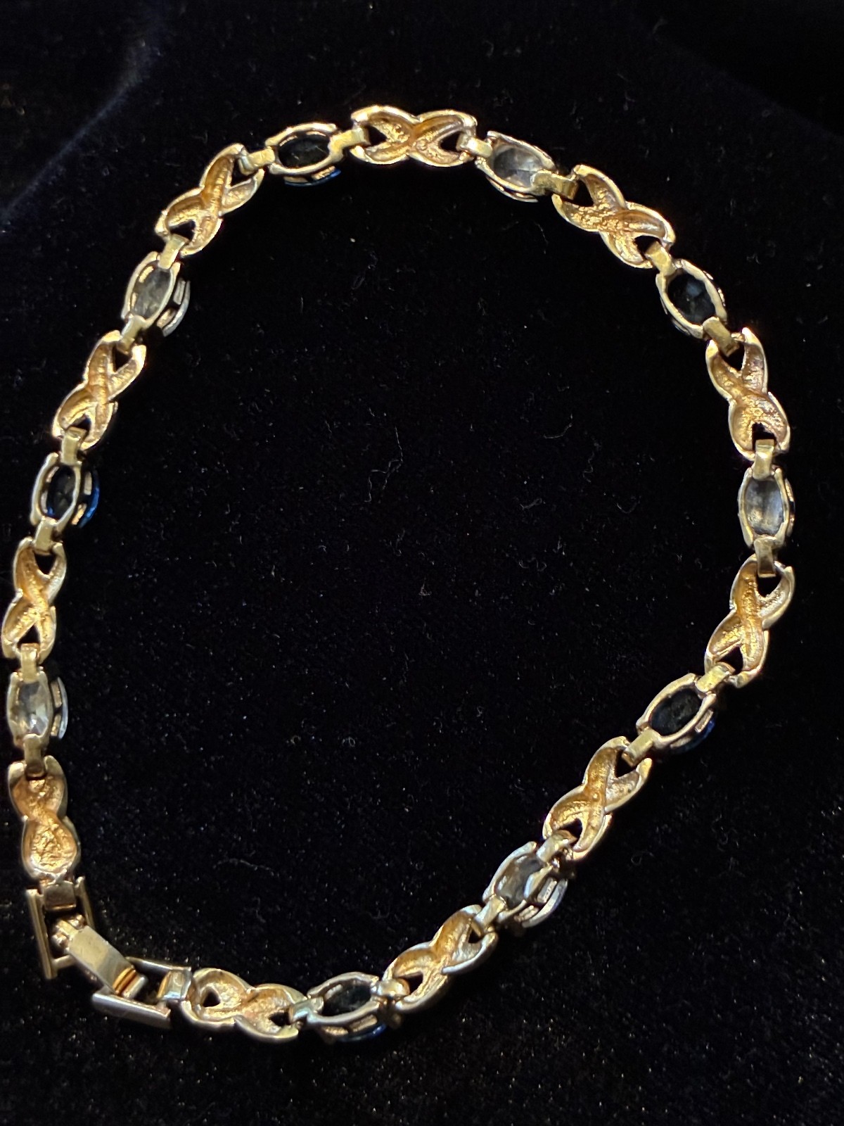 Vtg Gold-Tone Faux Sapphire & CZ Tennis Bracelet – Hugs & Kisses “X” Link 7.5”