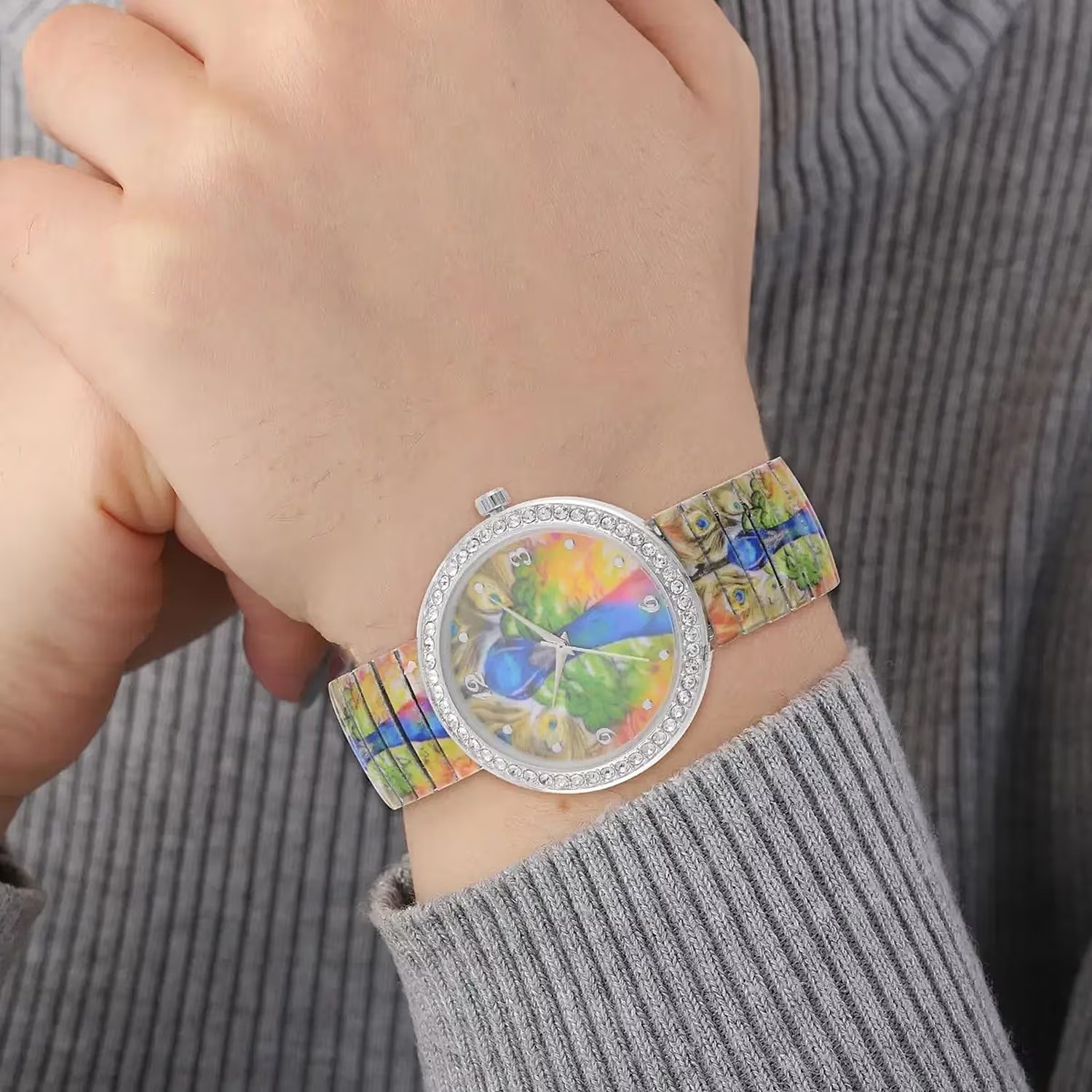 new NIB Strada austrian crystal Japanese movement bracelet watch peacock scarf