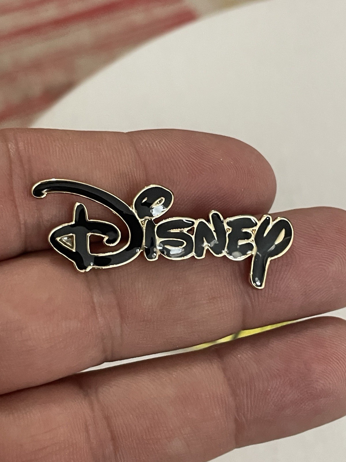 Disney Black And Gold Tone Enamel Pin Fashion Jewelry Hat Jacket Tie Nice
